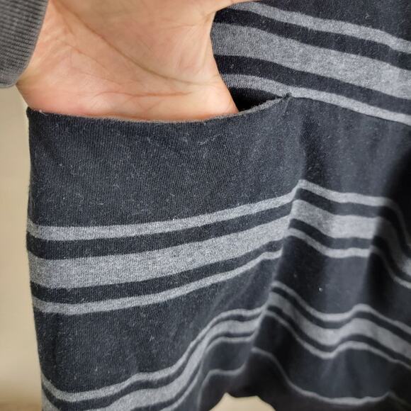 Hatley Stripe Knit Sweater Dress size S Black Ribbed Hem V-Neck - Picture 6 of 11